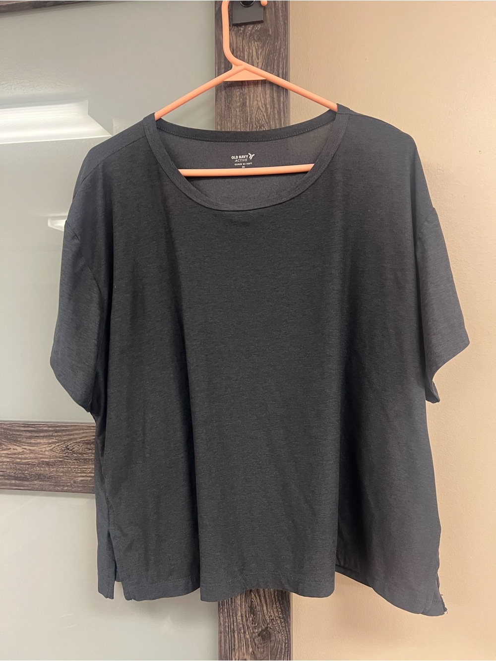 Old Navy Dark Gray Relaxed Boxy Short Sleeve Tee